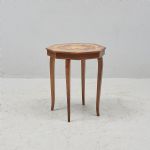 1496 5167 LAMP TABLE